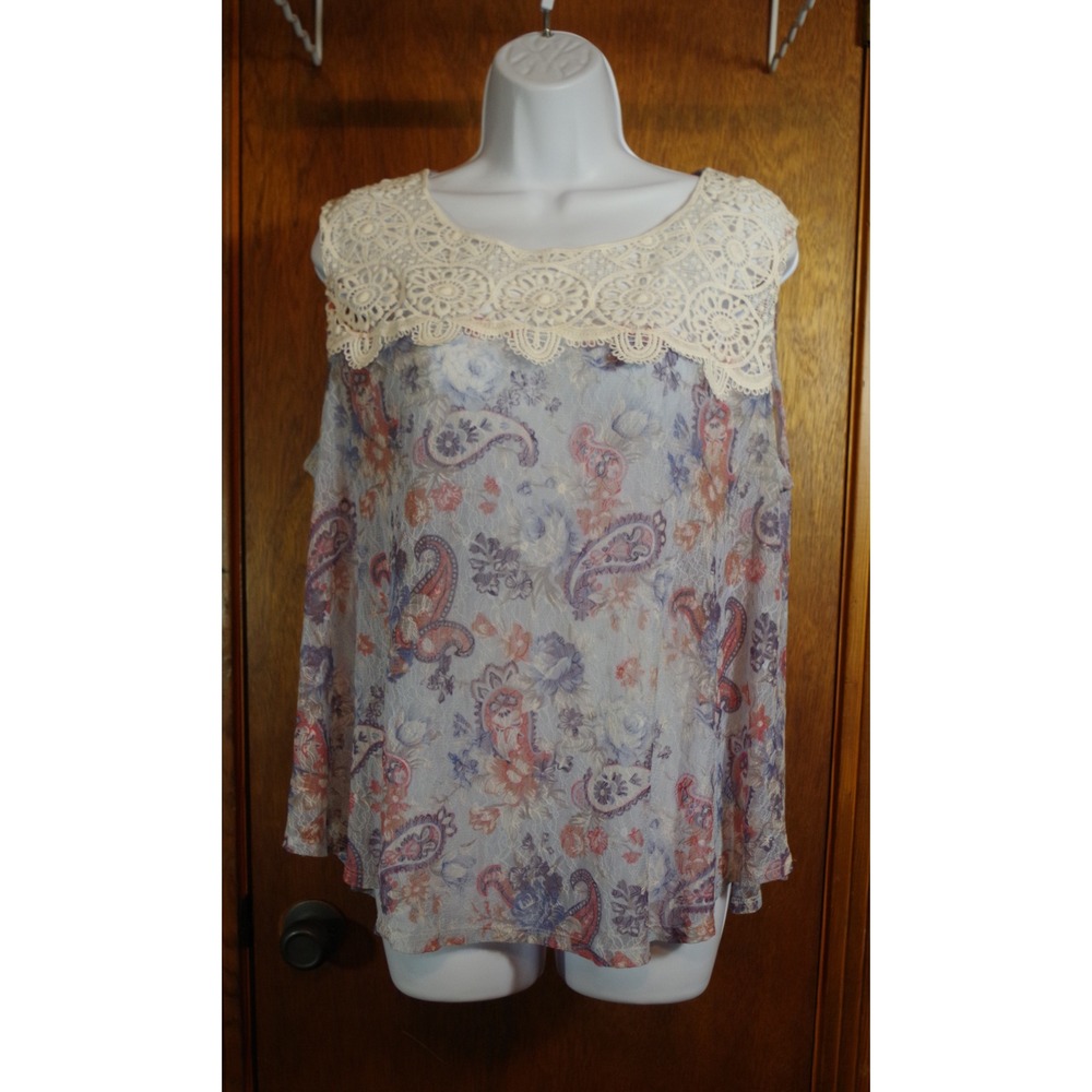 Cato Woman Paisley Lace Sleeveless Blouse Crochet Yoke Blue Pink Plus 18/20W